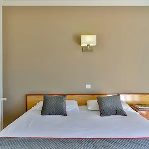 https://hostal-alberana-verges.catalonia-hotels.com