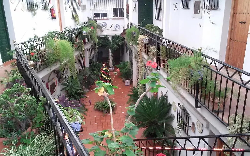 Hostal El Patio Альхаурин-де-ла-Торре Гостевой дом
